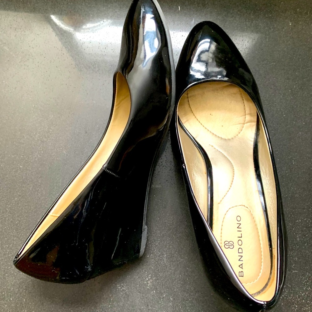 Bandolino Black Heels